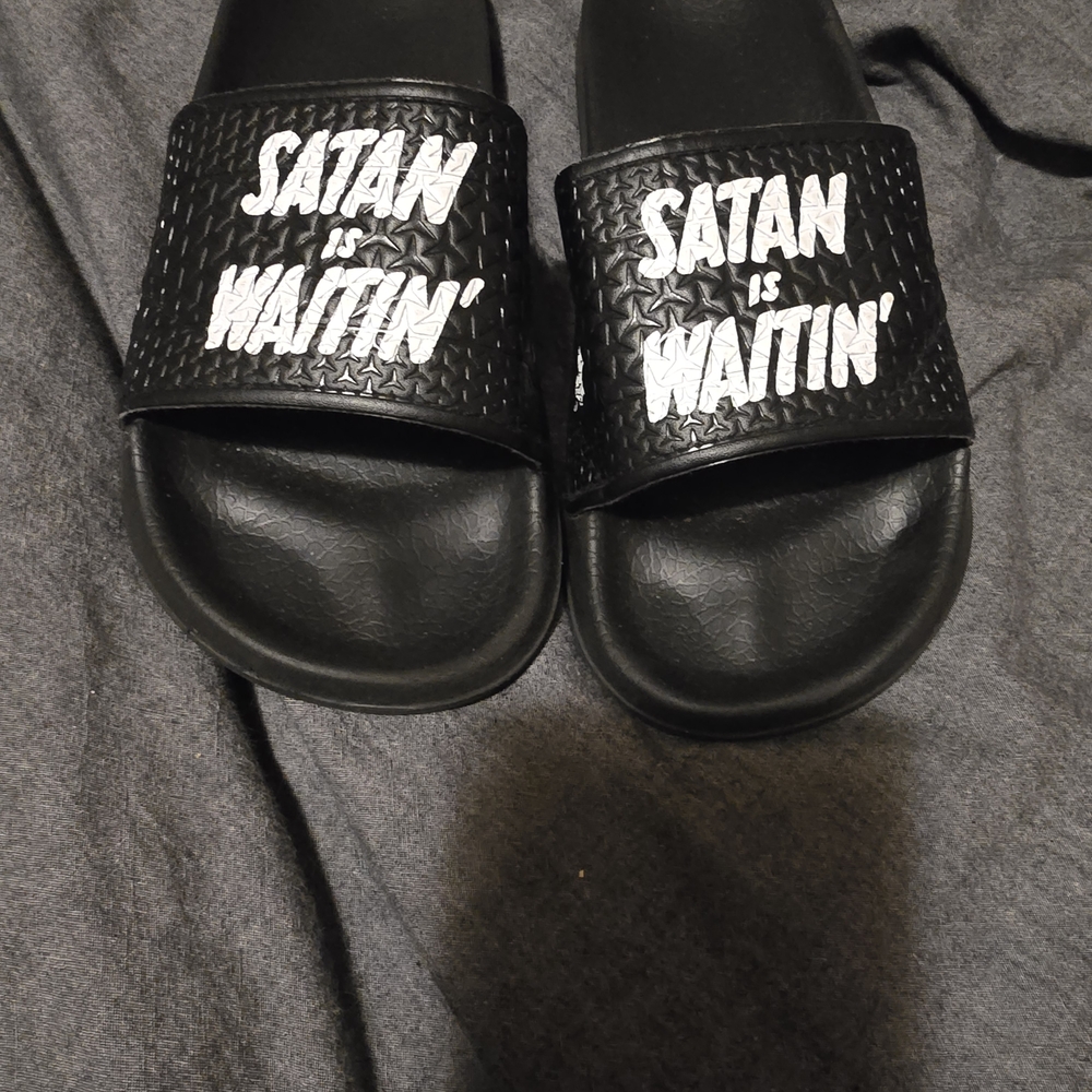 Stan Is Waitin Sandals